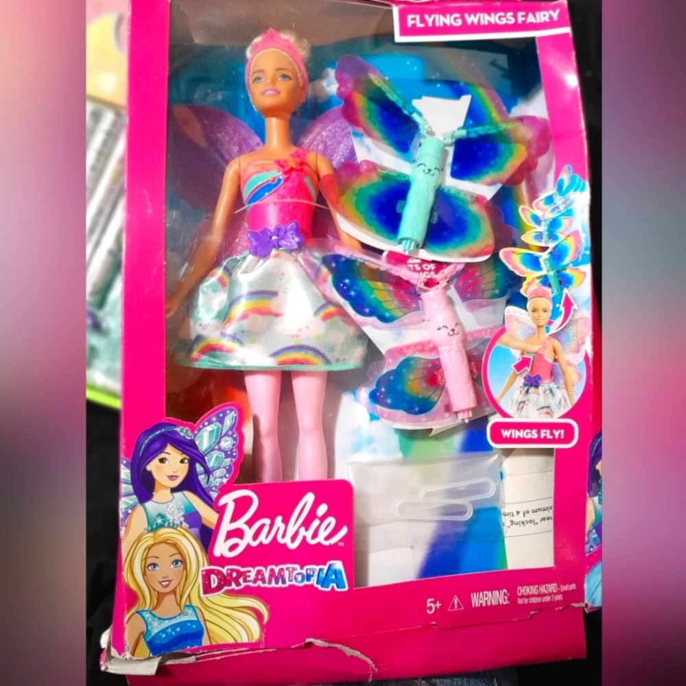 Barbie- Dreamtopia Flying wings fairy